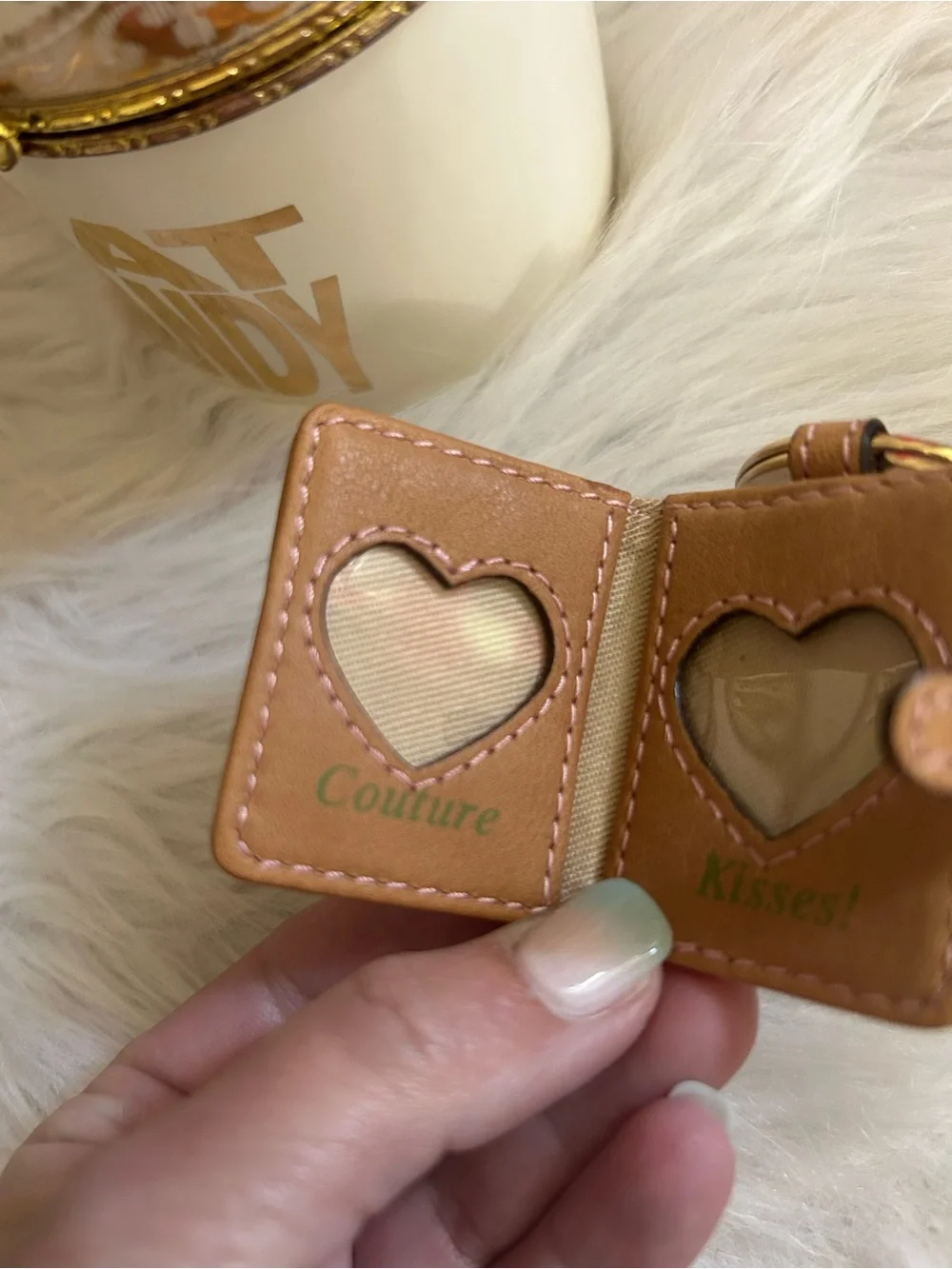 Rare Y2K Vintage Juicy Couture Heart Photo Frame Mini Keychain COUTURE KISSES!!